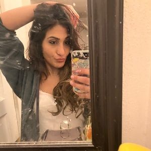 Meet your Posher, Melissa